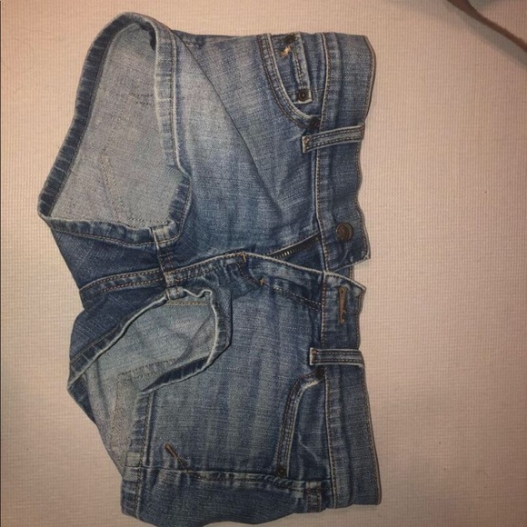 SHORTS - Picture 4 of 5